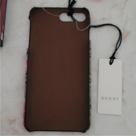 New In Box Gucci Phone Floral Print Monogram Case - Picture 3 of 5